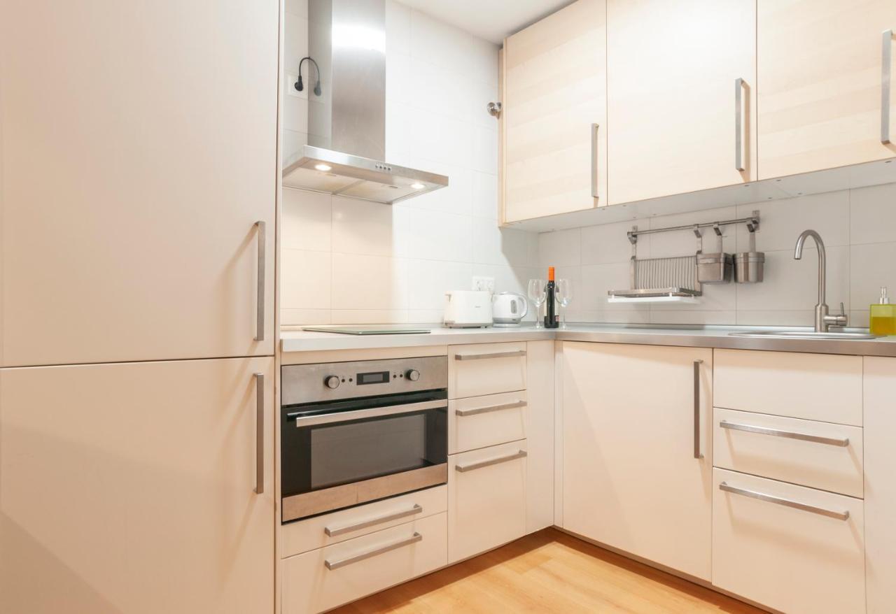 Bhost - Apartamento Victoria Málaga Kültér fotó