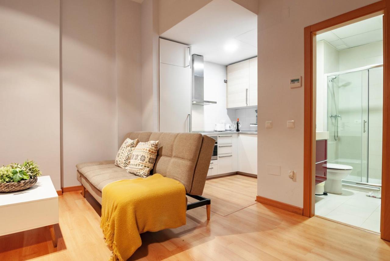 Bhost - Apartamento Victoria Málaga Kültér fotó