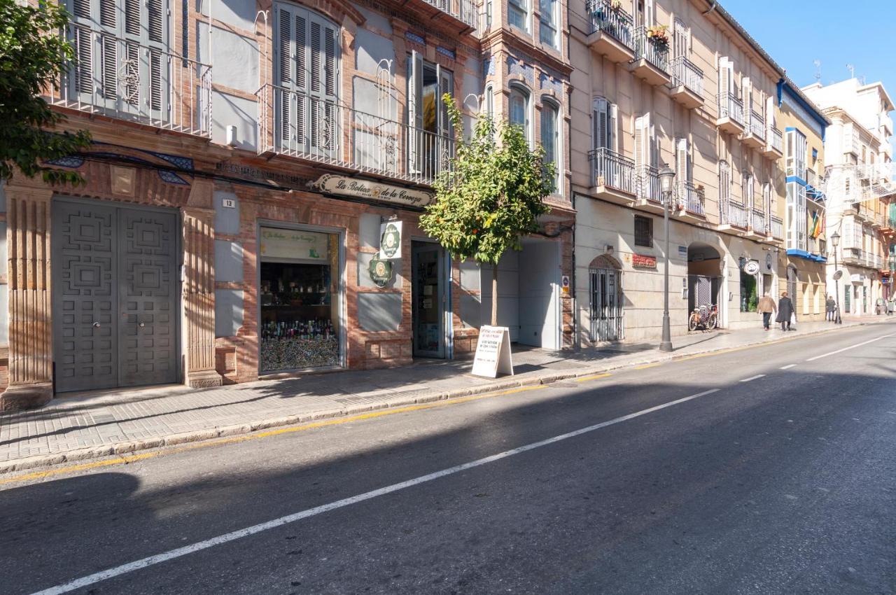 Bhost - Apartamento Victoria Málaga Kültér fotó